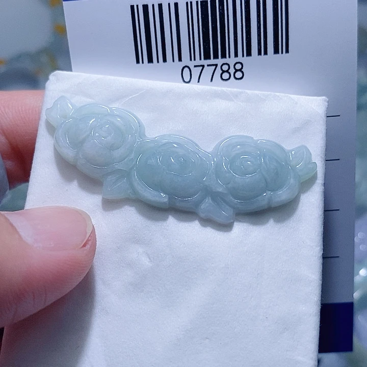 翡翠未镶嵌颈饰天光墟翡翠市场现金代购