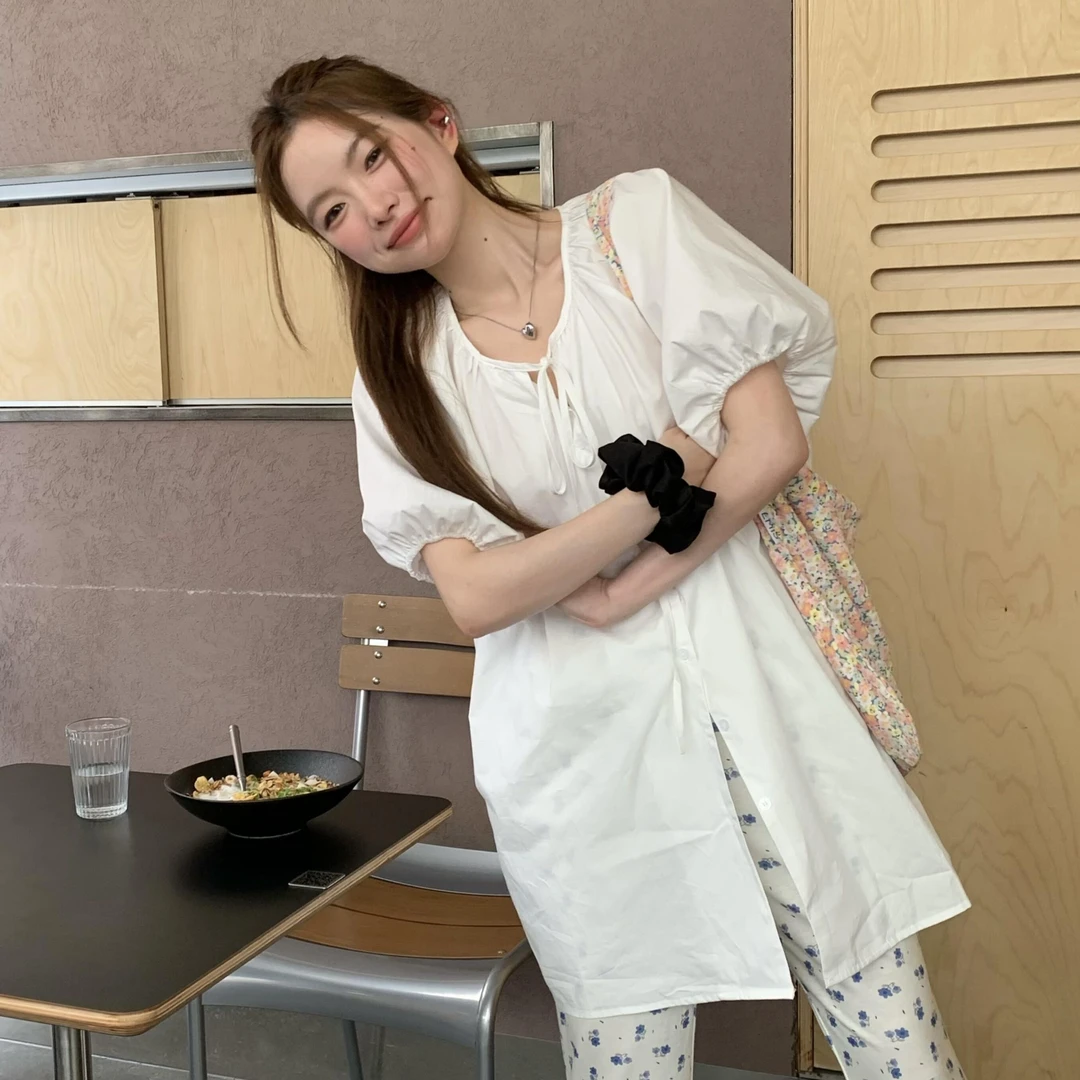 设计感小众系带薄款短袖衬衫女夏季2025新款泡泡袖中长款休闲上衣