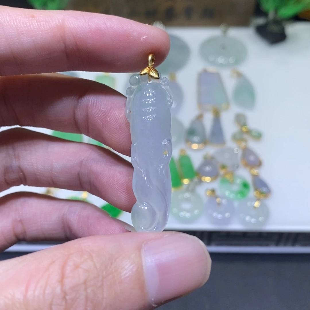 翡翠18K金镶嵌吊坠(不含链)