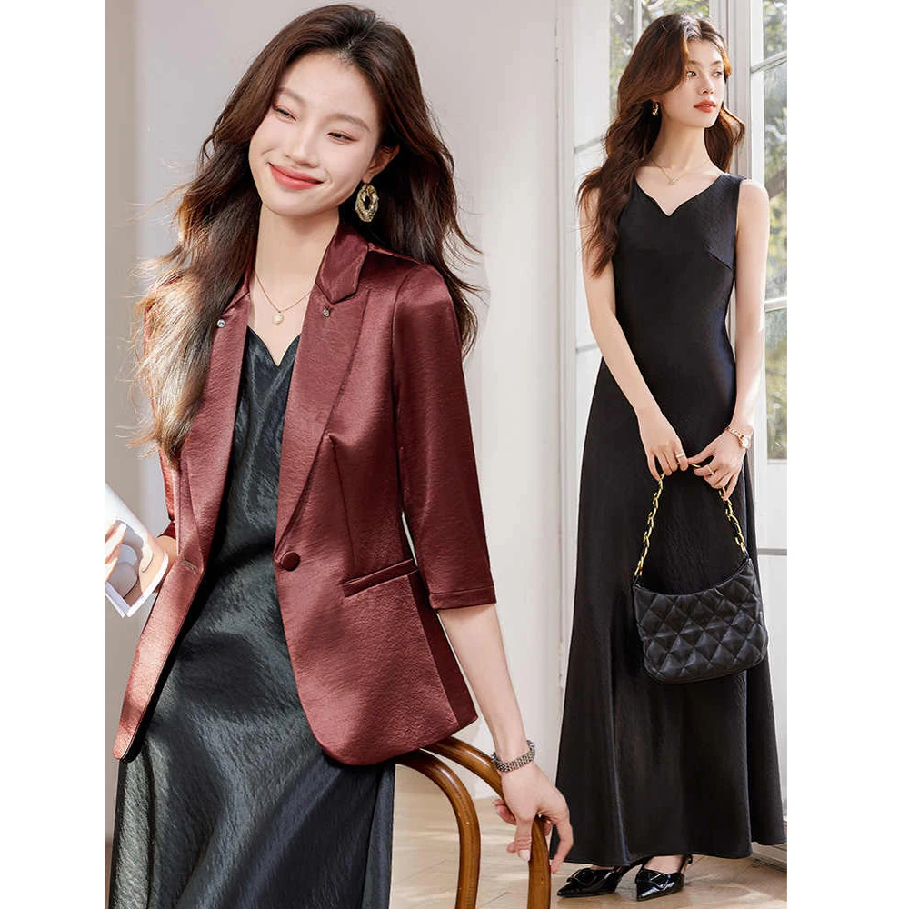 酒红色西装外套女春夏季2025新款职业醋酸高级感小西服吊带裙套装