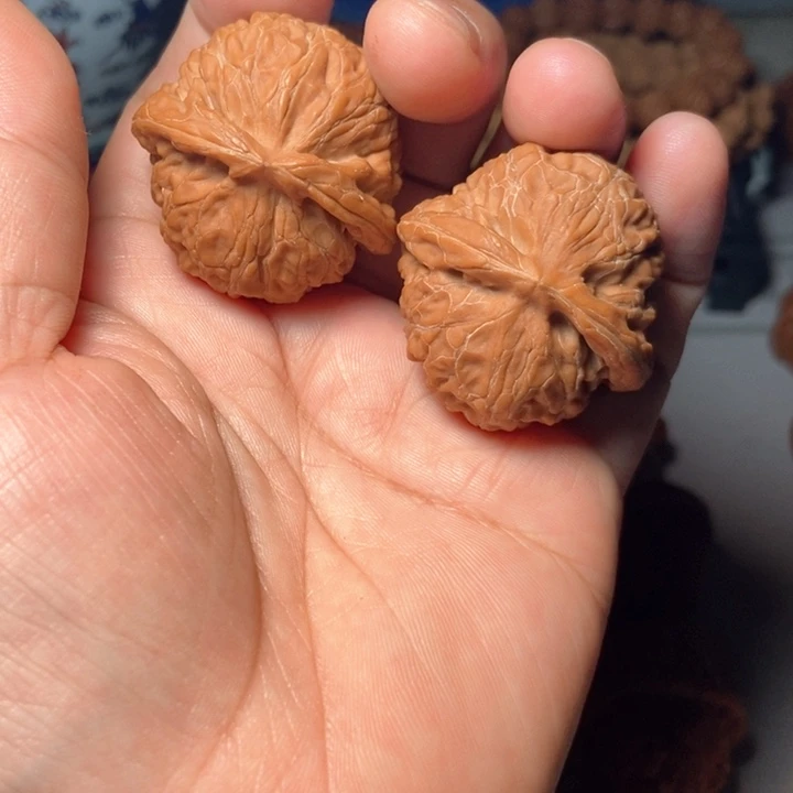 核桃宫灯文玩核头