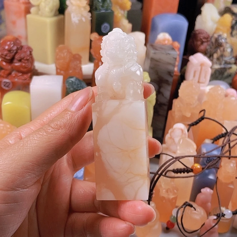 【闪购商品】老挝石⭐️**青田石雕艺术品