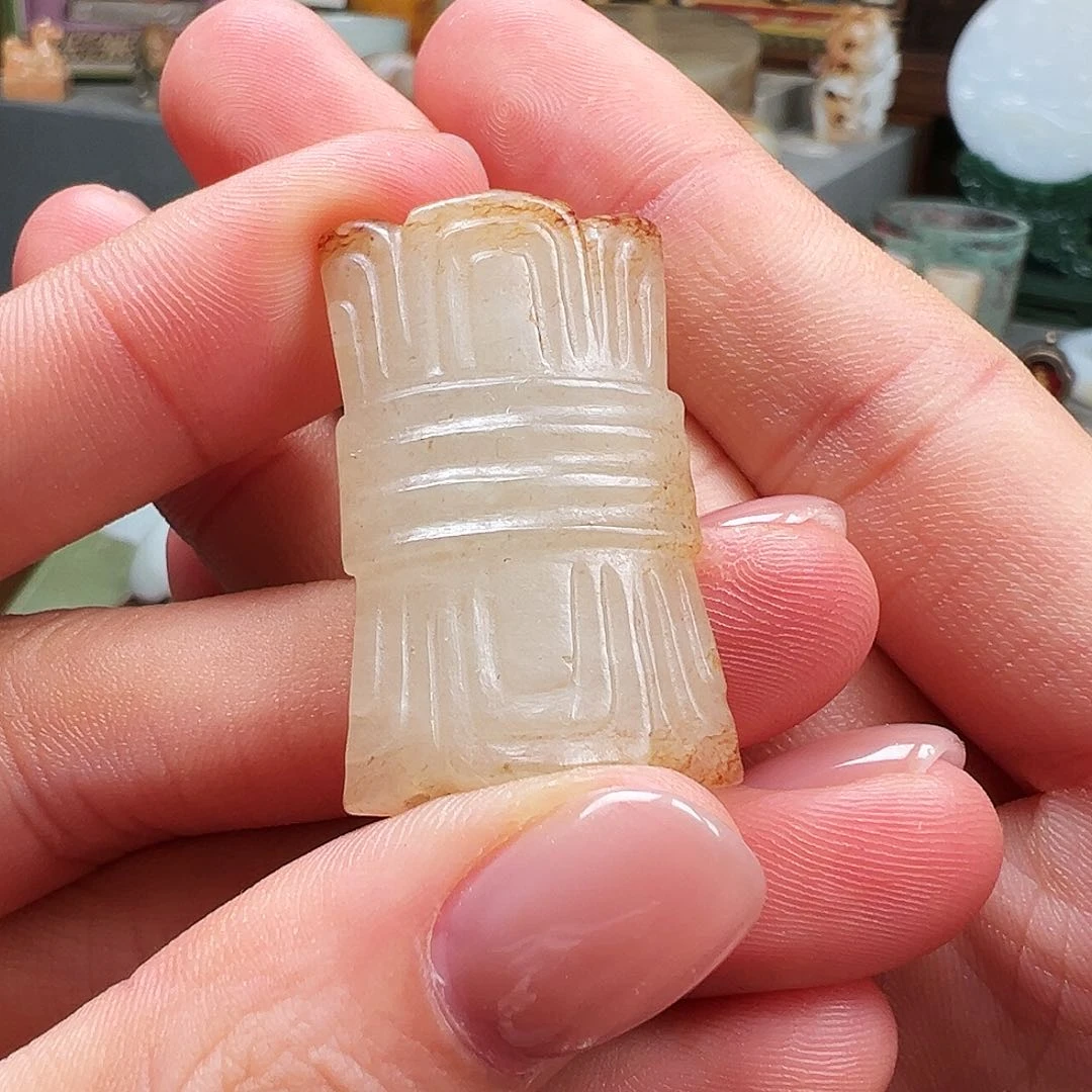 颈饰未镶嵌和田玉