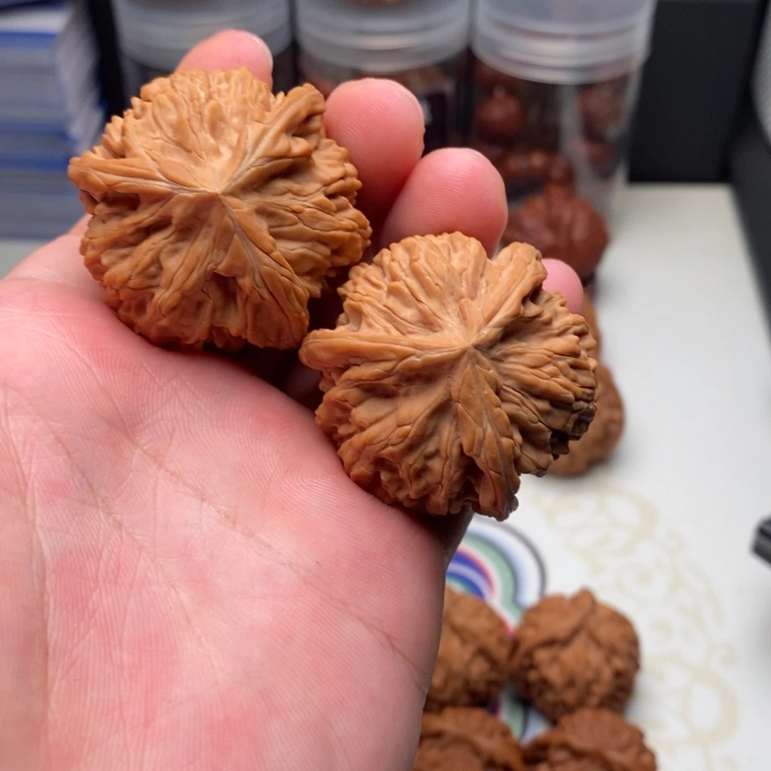 文玩核桃把件41御龙三棱