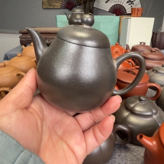 穿***大段泥茶壶宜兴紫砂