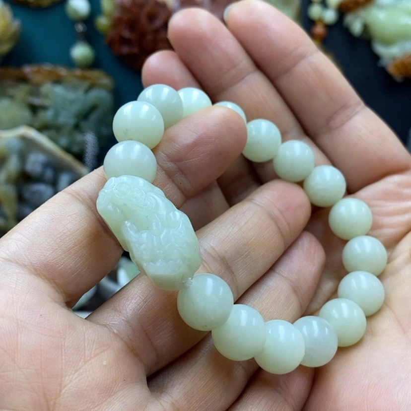 【闪购商品】蛇纹石玉手牌未镶嵌