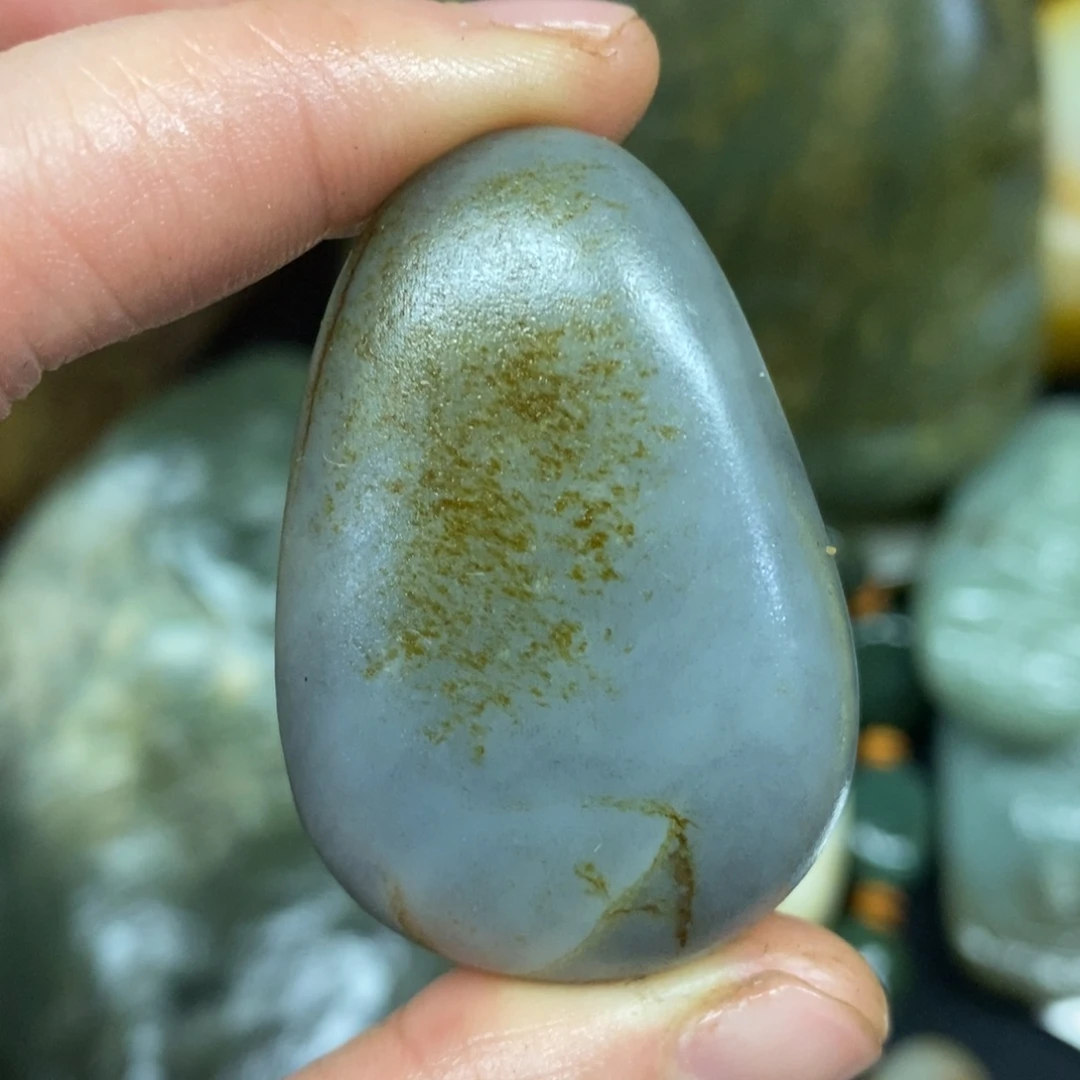 未镶嵌和田玉（糖玉）挂件