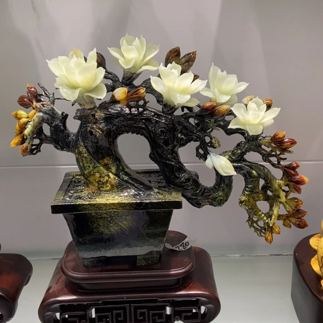 蛇纹石玉未镶嵌珠宝奇石