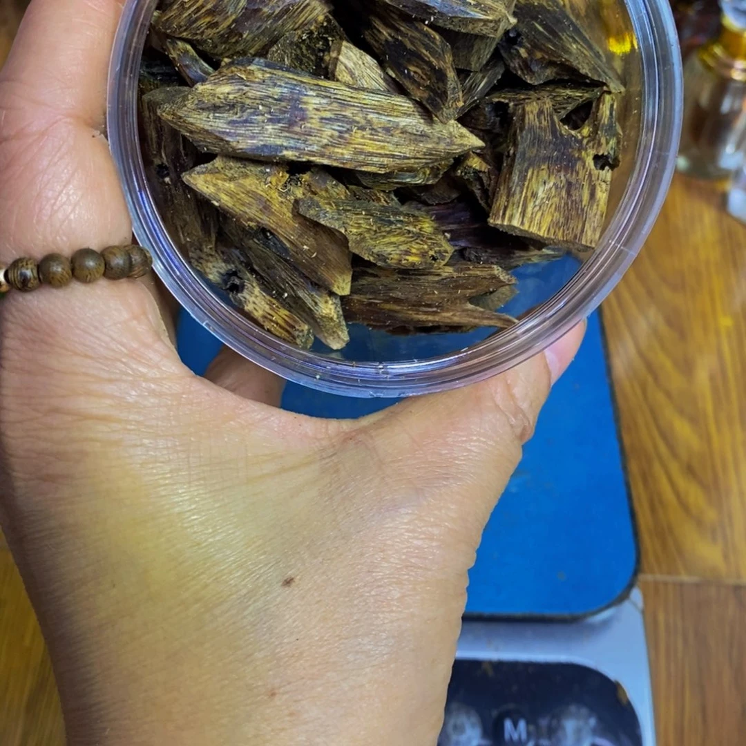 潜***者沉香碎屑沉香白棋100克