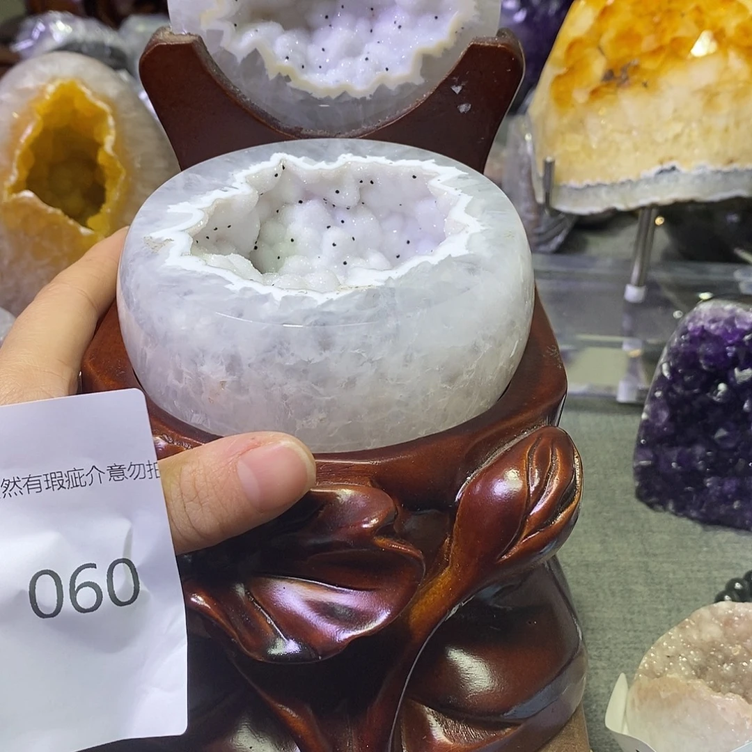 大型摆件（非配饰）紫晶未镶嵌