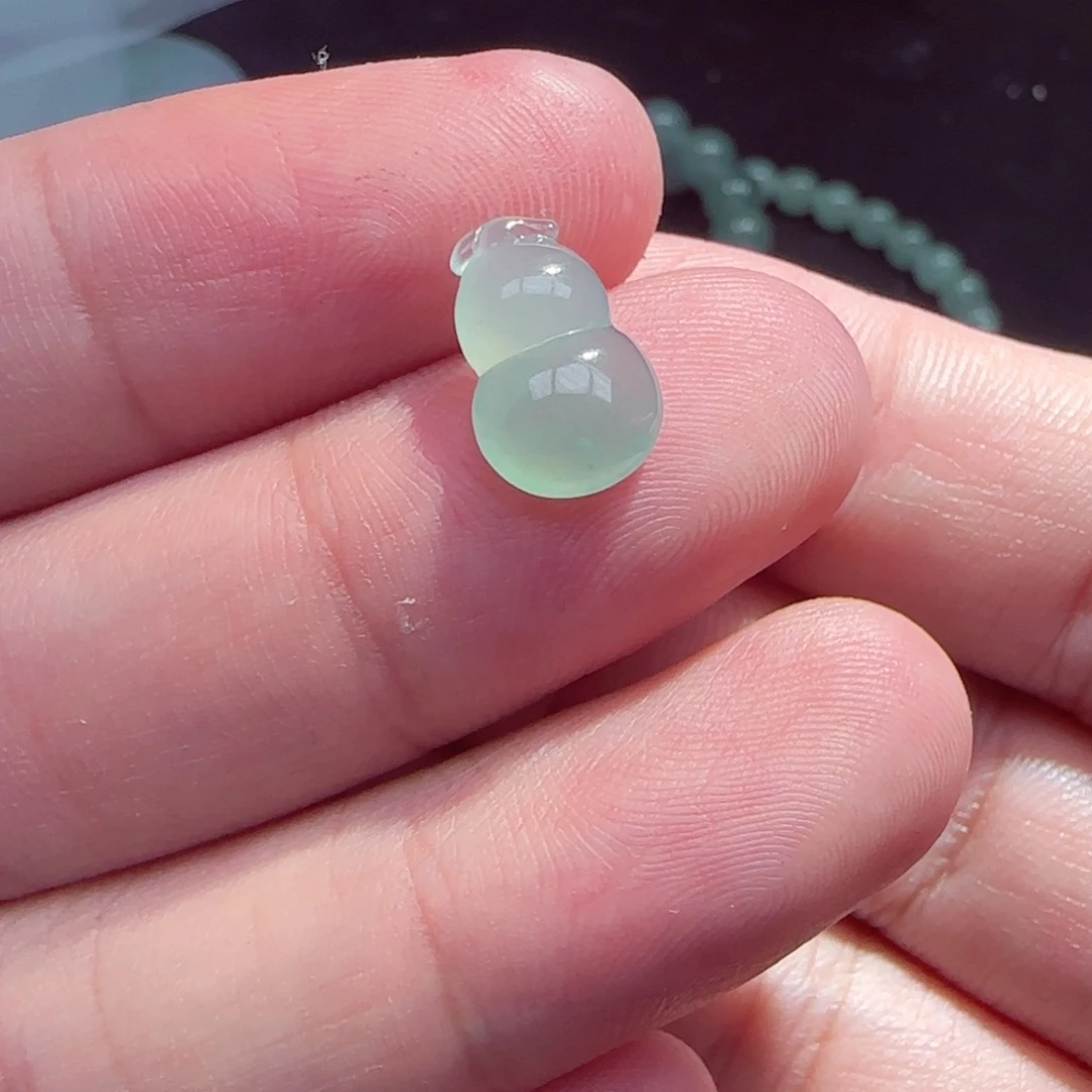 定制翡翠未镶嵌天然翡翠