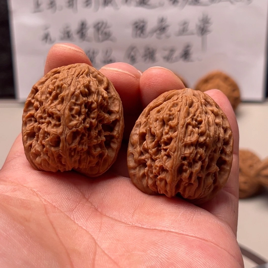 草****吊坠文玩核桃南疆36