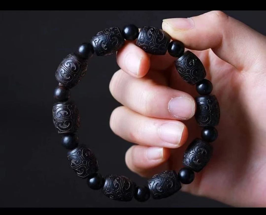 小叶紫檀 精品手串（无礼盒）094