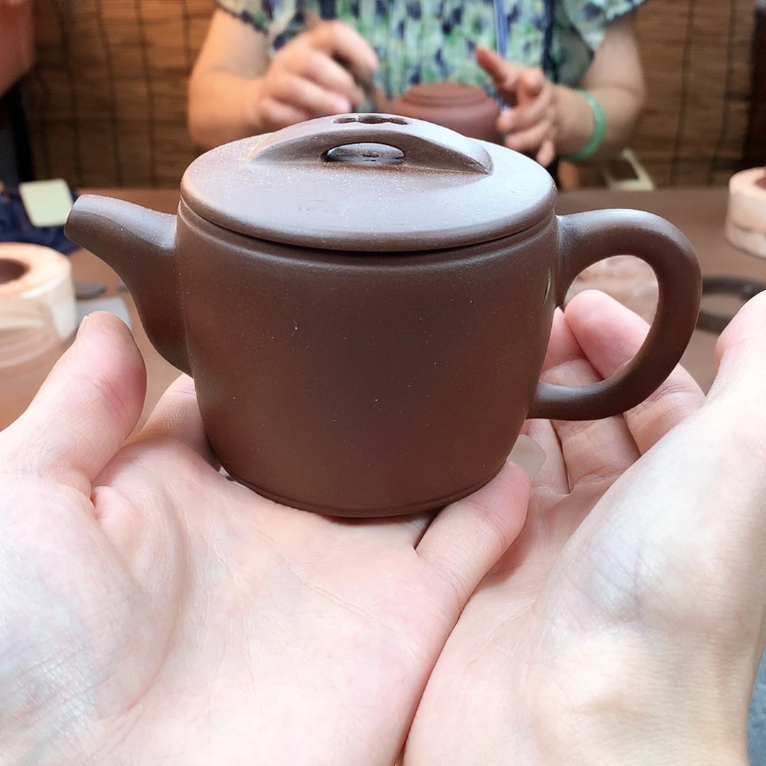 茶壶紫砂微瑕疵 不 退 不 换 汉瓦（底裂）