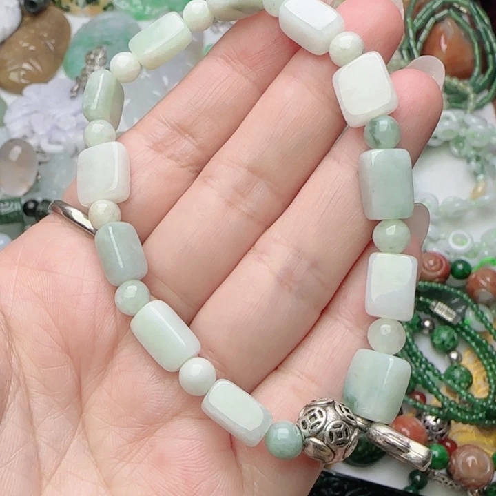 翡翠未镶嵌颈饰天然A货33