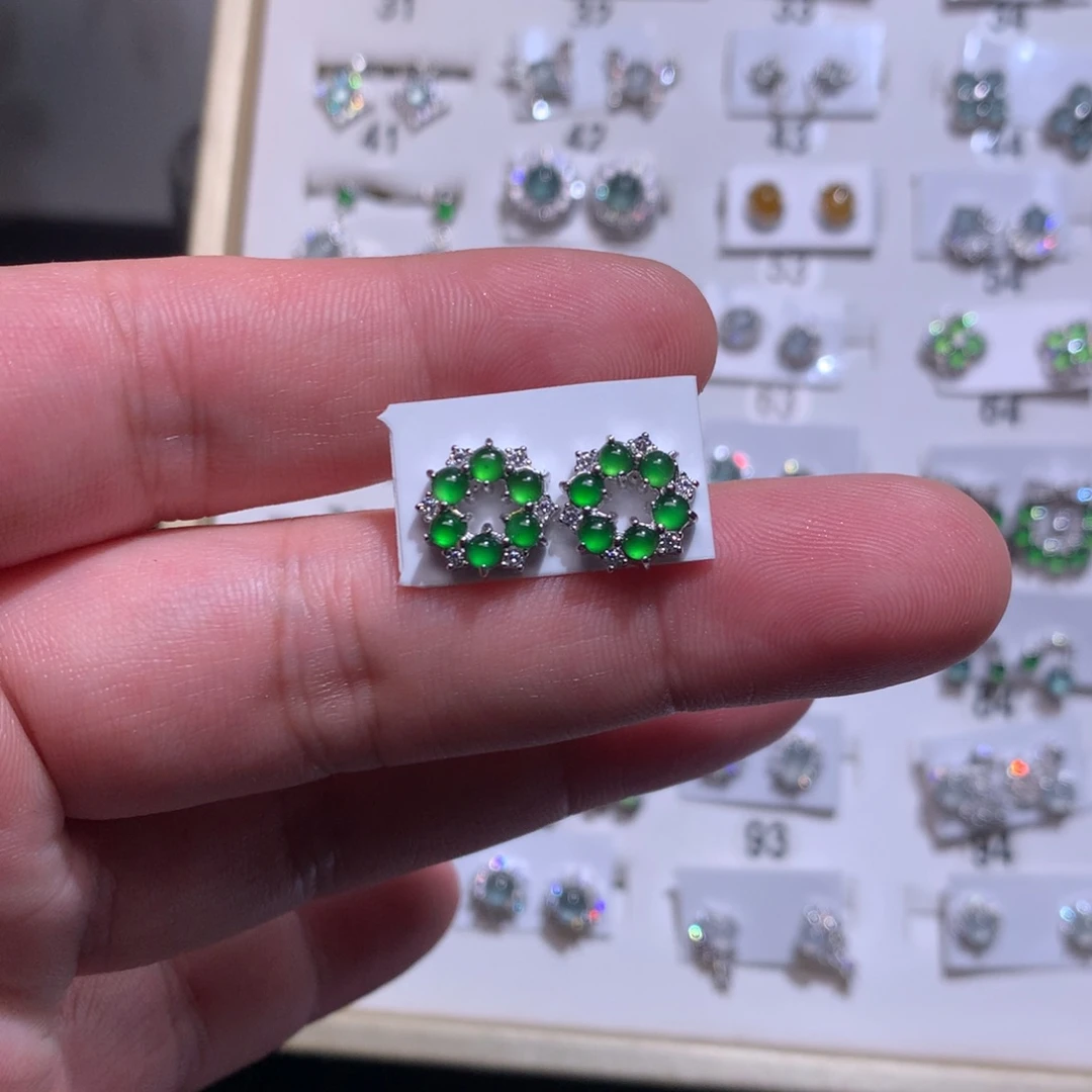 疯***瑰翡翠银S925镶嵌耳饰天然翡翠耳钉