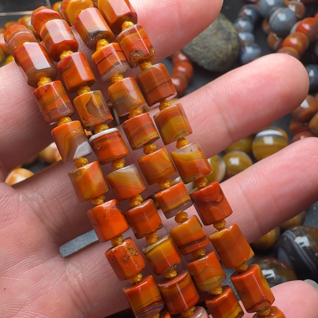 老***》玛瑙/玉髓未镶嵌珠宝奇石