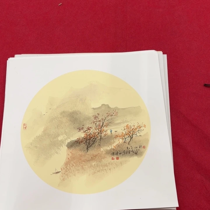 国画花鸟等图案为一体而