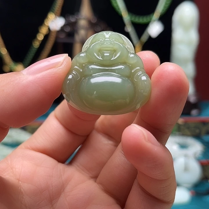 吊坠(赠链)未镶嵌和田玉