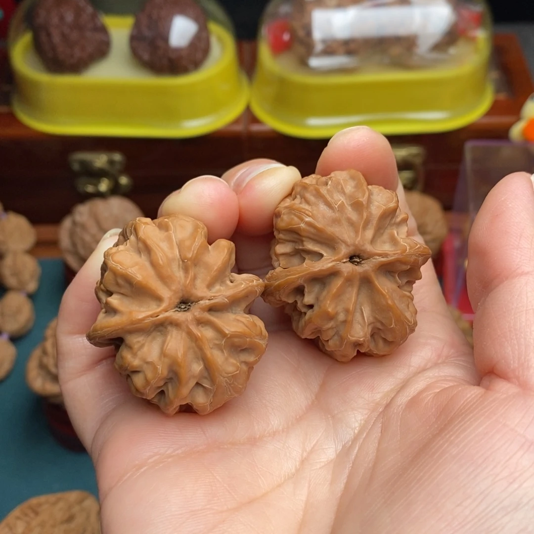 文玩核桃吊坠40平谷方块