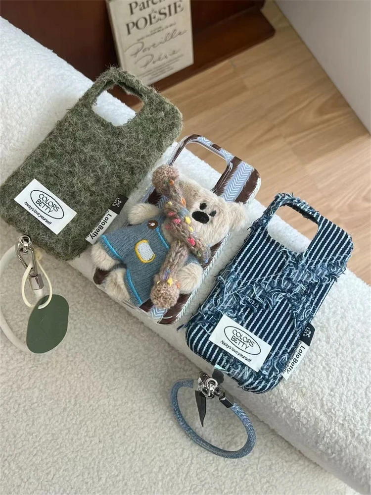 小香风绒布蓝白条纹适用iPhone17promax手机壳16pro手提15promax