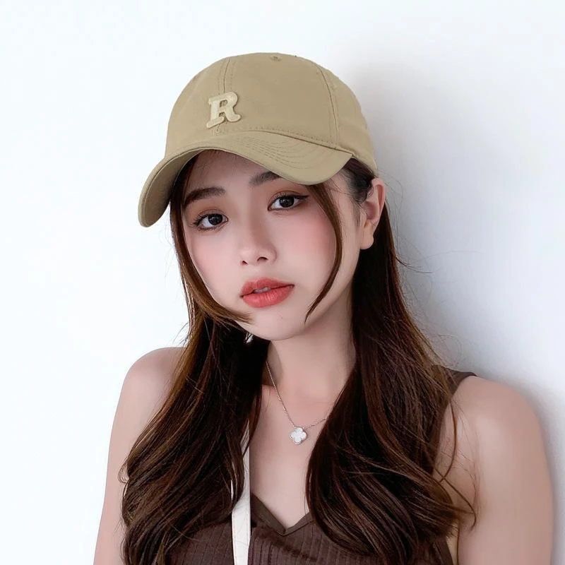 韩系R字母鸭舌帽子女款春夏季遮阳显脸小百搭软顶大头围棒球帽男