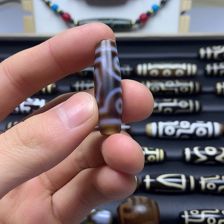 用***6玛瑙/玉髓未镶嵌颈饰