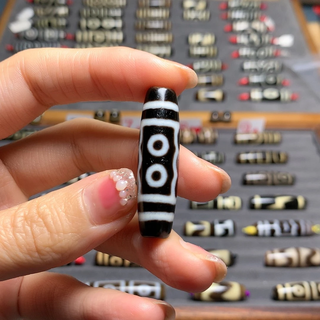 玛瑙/玉髓吊坠(赠链)未镶嵌简****》