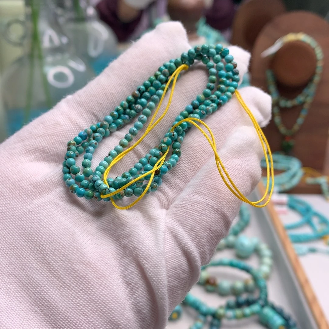 绿松石未镶嵌饰品