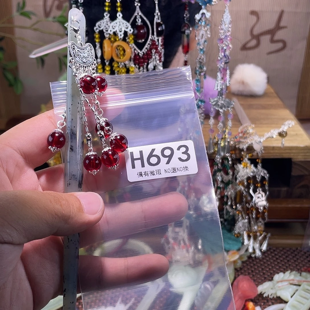 点***点蛇纹石玉合金发饰