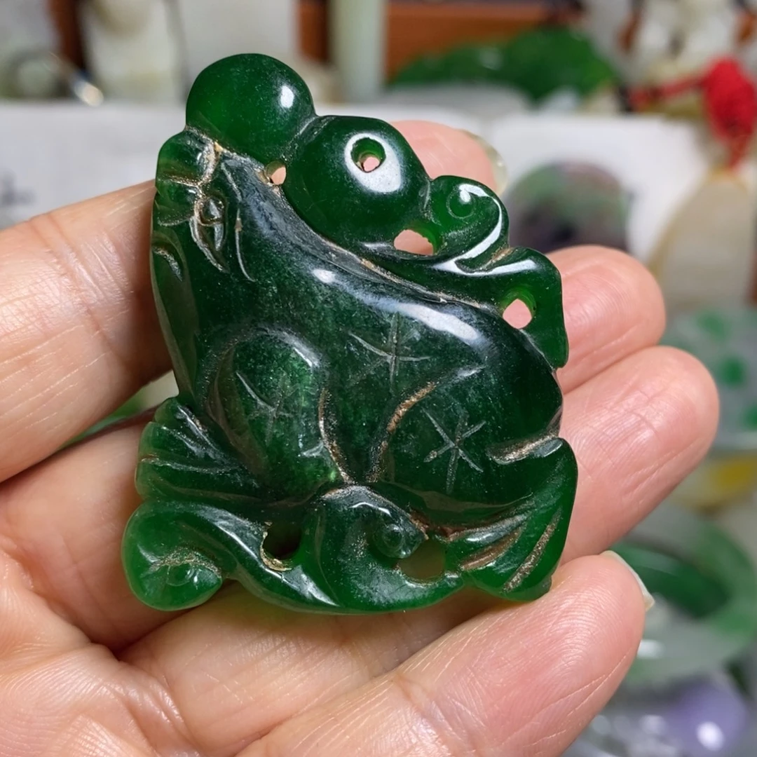 和田玉（糖玉）未镶嵌颈饰