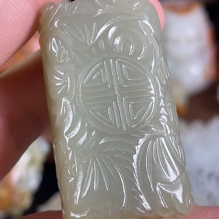 未镶嵌和田玉挂件