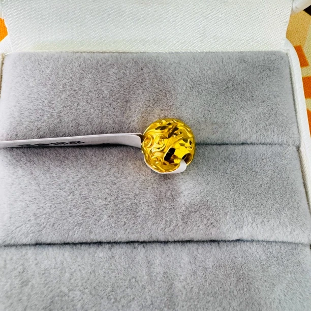 【莹莹专享】足金999饰品 小金球 0.76 GP