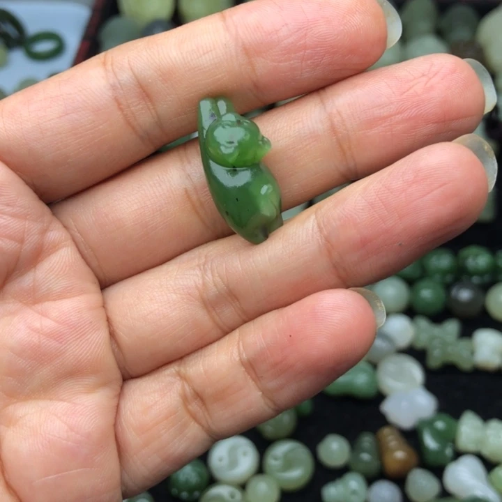【闪购商品】和田玉未镶嵌颈饰