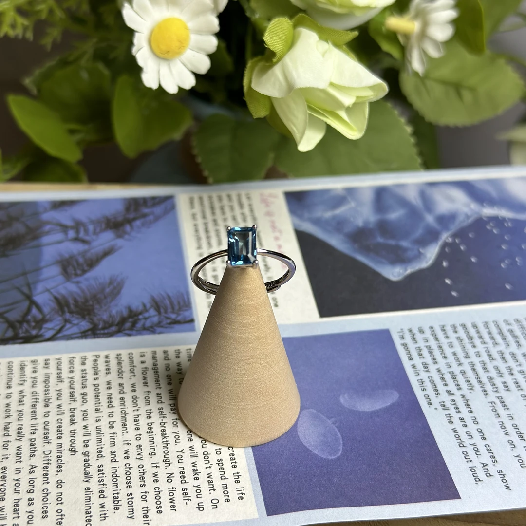 【065】天然托帕石戒指瑞士蓝s925银