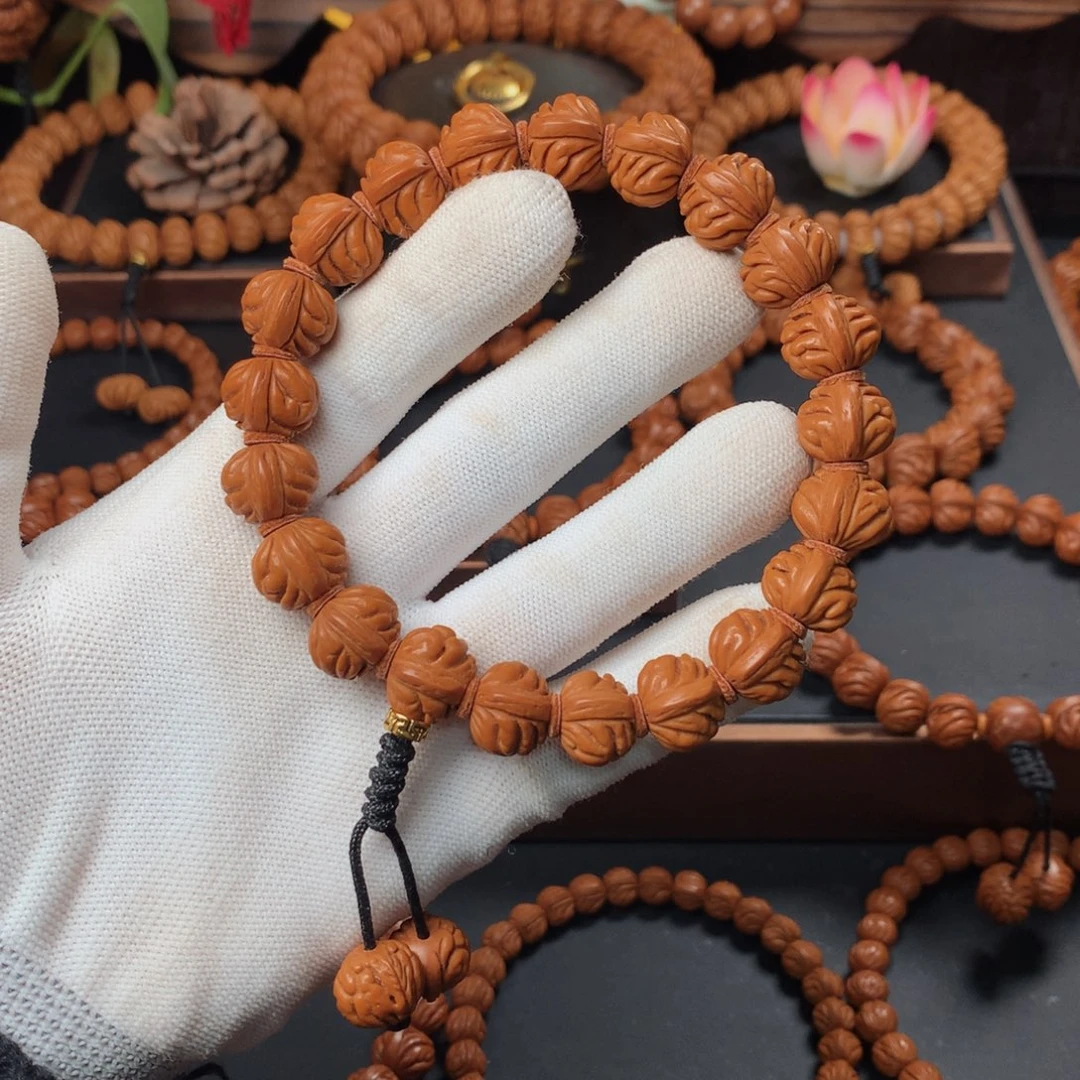 桃核吊坠14小金豆手持