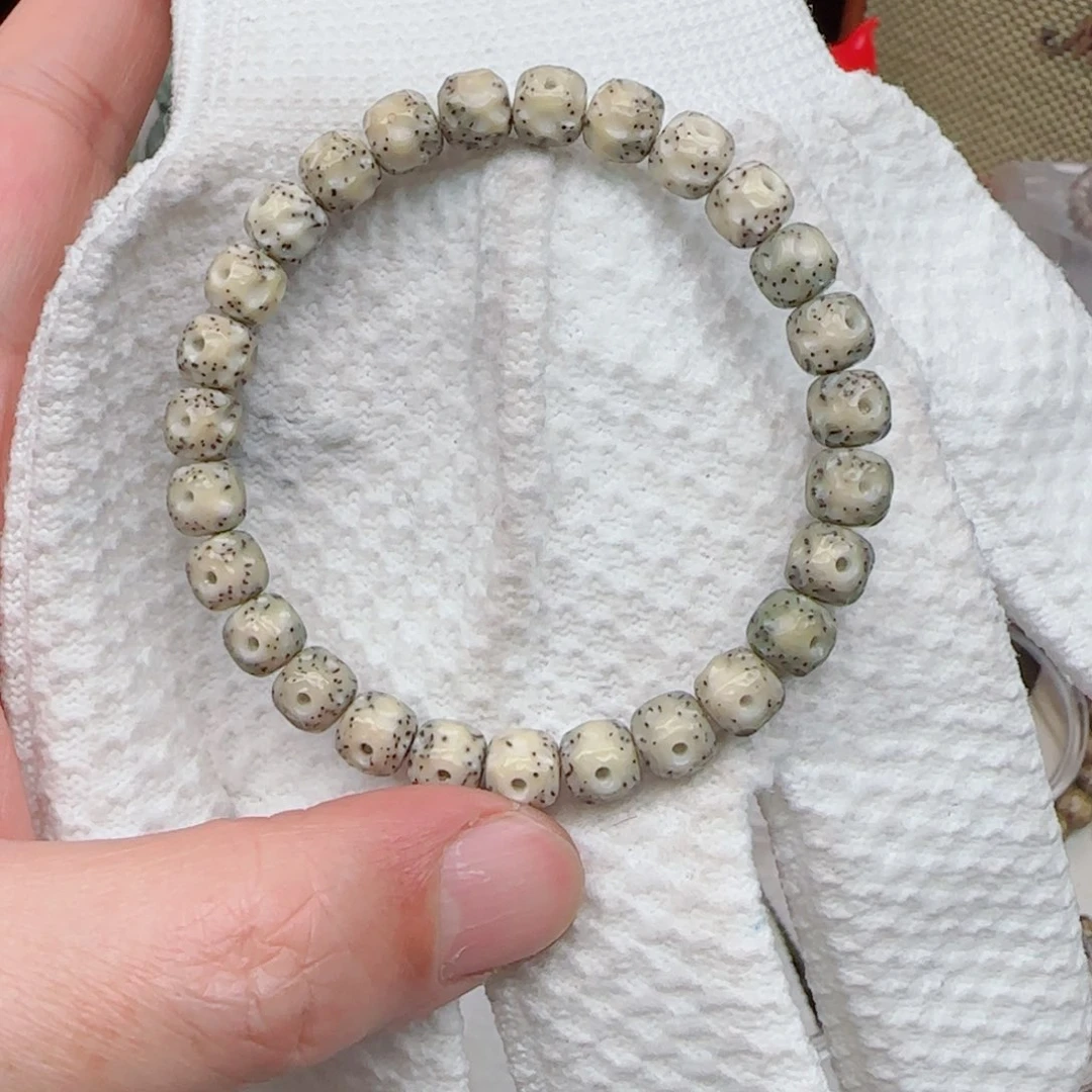 手串星月菩提精工空啄大留白星稀8*7