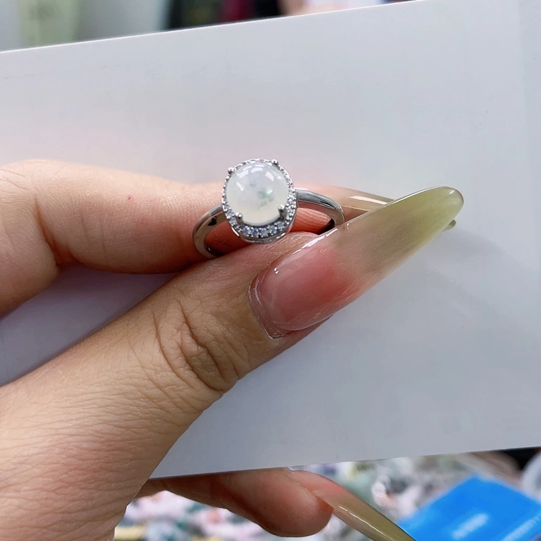 翡翠未镶嵌颈饰天然翡翠Ａ货