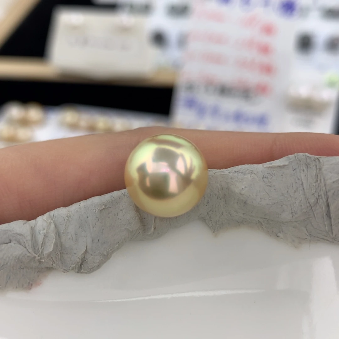 未镶嵌颈饰海水珍珠