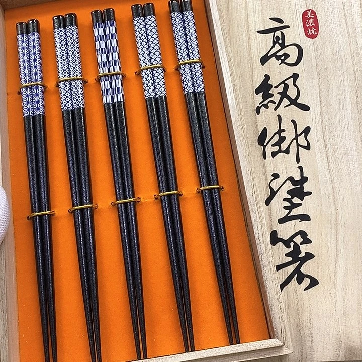 摆件美美美美美美瓷器