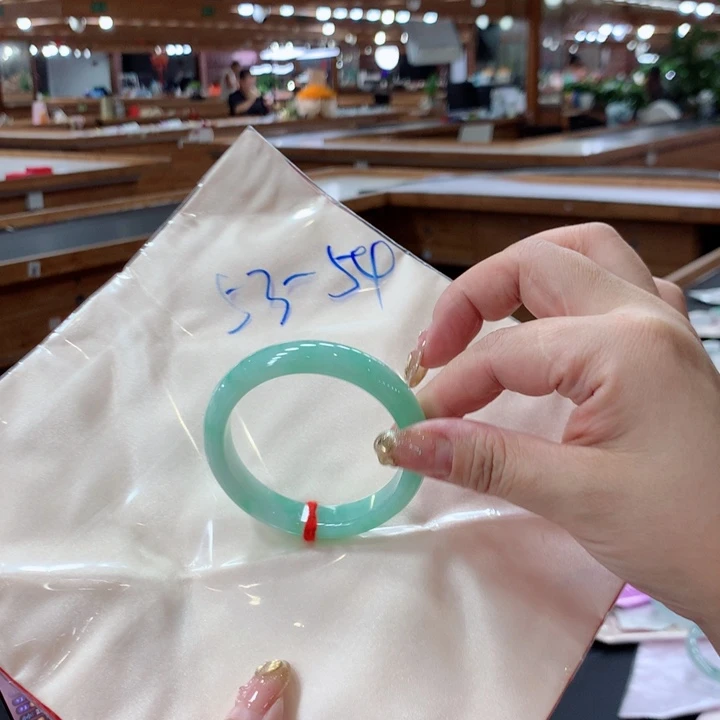 未镶嵌手镯翡翠买断