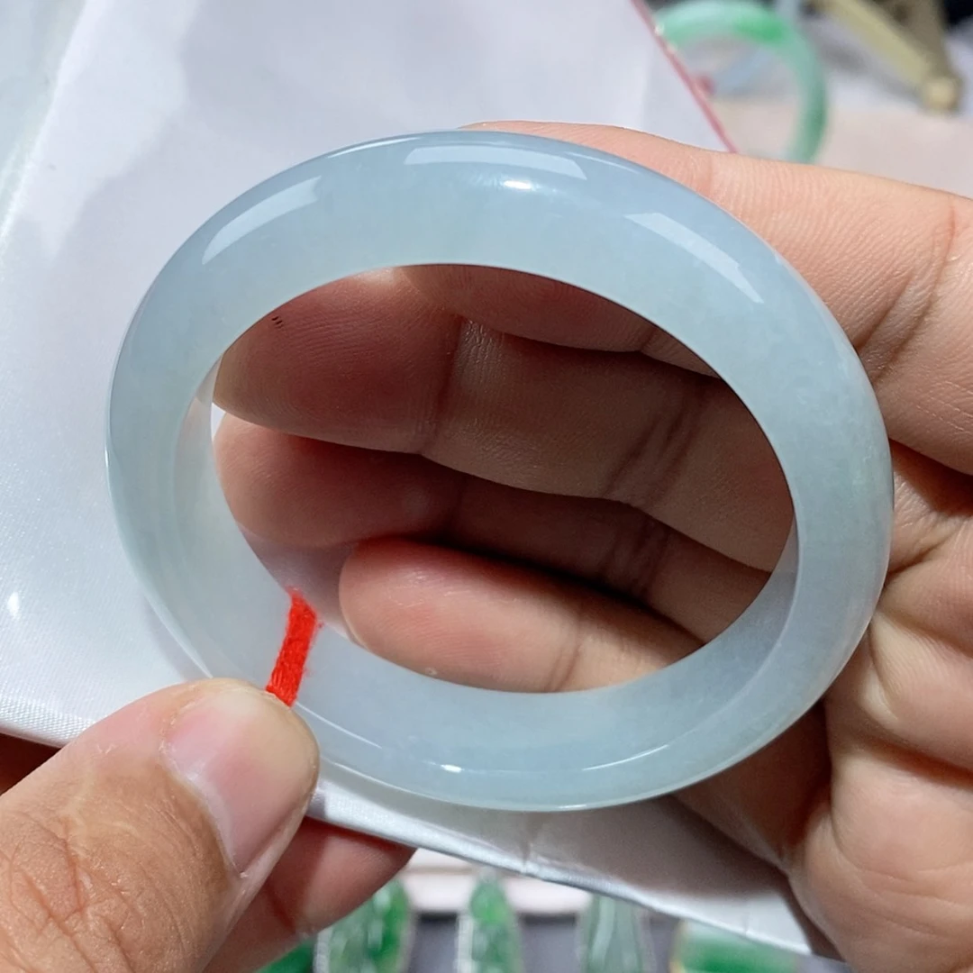 【闪购商品】未镶嵌手镯翡翠
