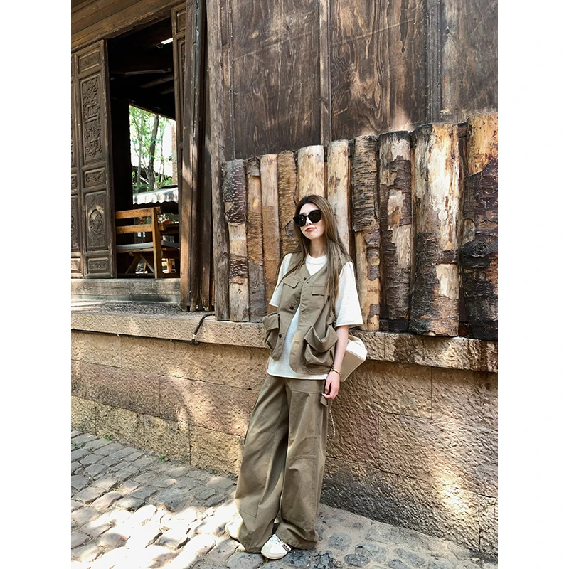 小君君布兰妮 雅痞立体结构口袋工装马甲+工装裤套装250081