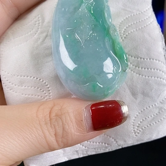 翡翠颈饰未镶嵌の***～天然缅甸翡翠+配绳一条
