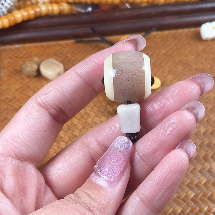 鹿骨手串/手链驼骨驼骨49，1.9