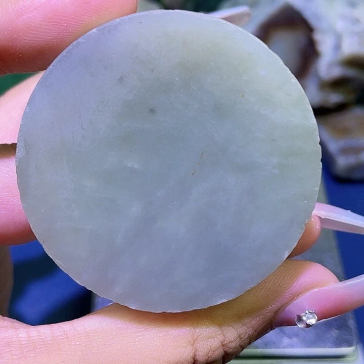 未镶嵌和田玉（糖玉）珠宝半成品