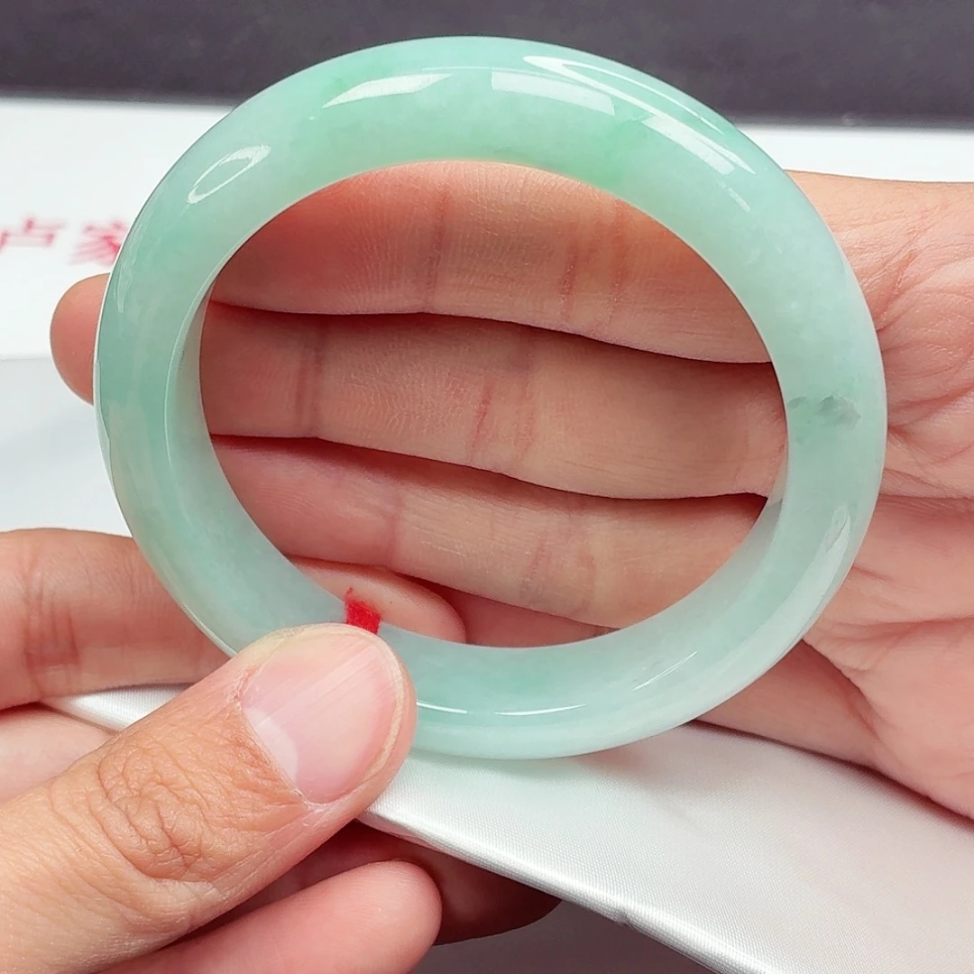 翡翠未镶嵌手镯56.8圈