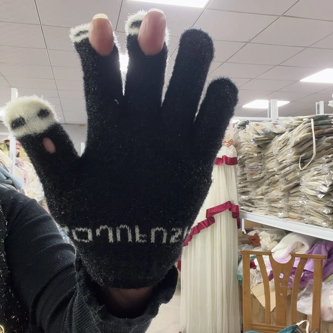 雪尼尔啦咯啦咯啦咯啦咯啦