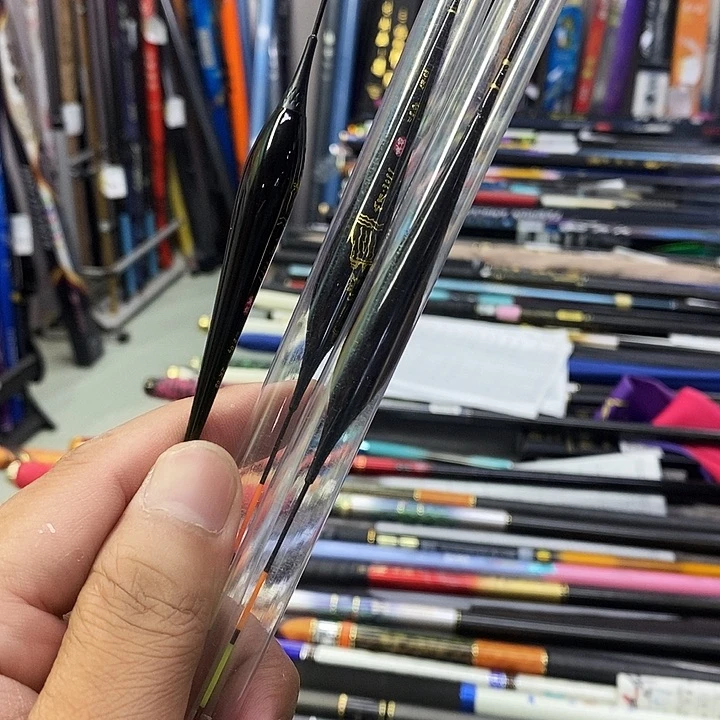 复合材质日夜两用电子浮漂。夜炎