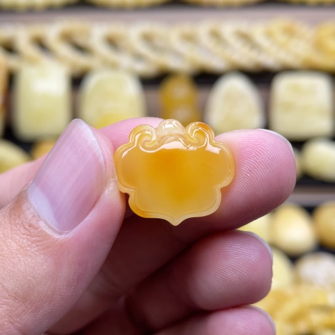 琥珀未镶嵌裸石琥珀蜜蜡